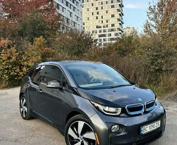 Серый БМВ И3, объемом двигателя 0 л и пробегом 68 тыс. км за 15999 $, фото 3 на Automoto.ua