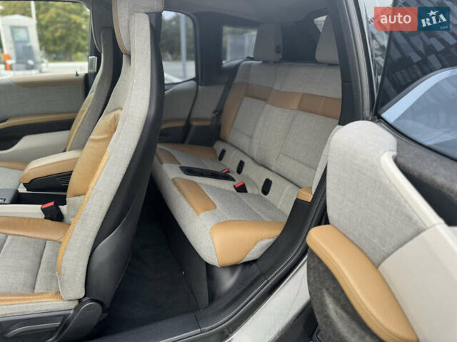 Сірий БМВ І3, об'ємом двигуна 0 л та пробігом 245 тис. км за 11300 $, фото 13 на Automoto.ua