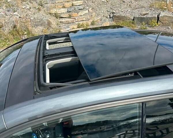 Серый БМВ И3, объемом двигателя 0 л и пробегом 156 тыс. км за 12300 $, фото 2 на Automoto.ua