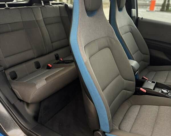 Сірий БМВ І3, об'ємом двигуна 0 л та пробігом 114 тис. км за 12000 $, фото 11 на Automoto.ua