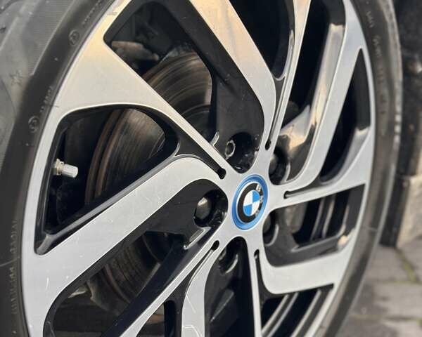 Сірий БМВ І3, об'ємом двигуна 0 л та пробігом 114 тис. км за 12000 $, фото 16 на Automoto.ua