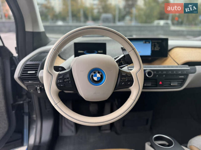 Сірий БМВ І3, об'ємом двигуна 0 л та пробігом 245 тис. км за 11300 $, фото 18 на Automoto.ua