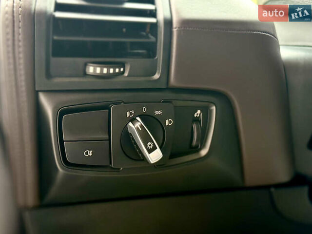 БМВ И3 2017 в Киеве на Automoto.ua Серый БМВ И3, объемом двигателя 0 л и пробегом 140 тыс. км за 13890 $, фото 18 на Automoto.ua