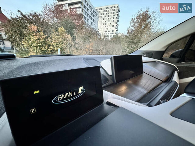 Серый БМВ И3, объемом двигателя 0 л и пробегом 68 тыс. км за 15999 $, фото 19 на Automoto.ua