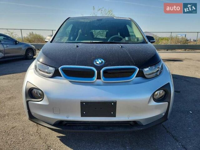 Серый БМВ И3, объемом двигателя 0 л и пробегом 79 тыс. км за 2950 $, фото 4 на Automoto.ua