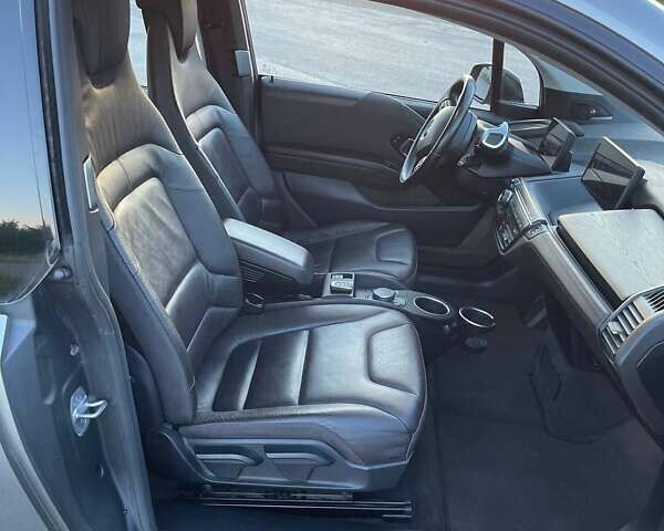 Серый БМВ И3, объемом двигателя 0 л и пробегом 80 тыс. км за 12999 $, фото 11 на Automoto.ua