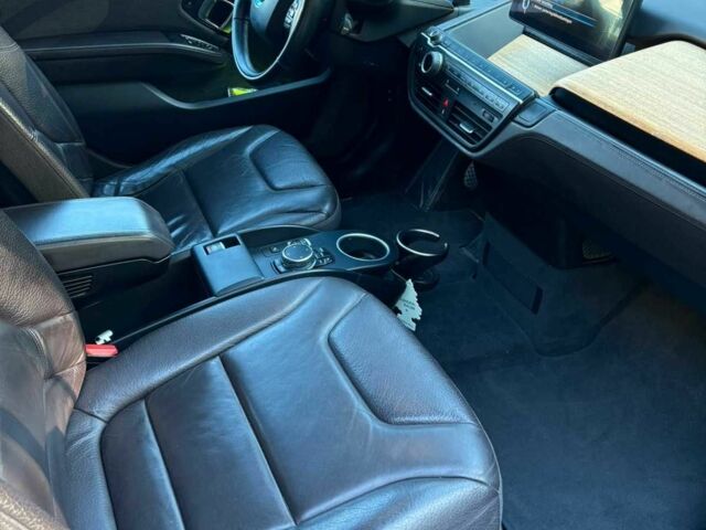 Серый БМВ И3, объемом двигателя 0 л и пробегом 72 тыс. км за 9000 $, фото 4 на Automoto.ua