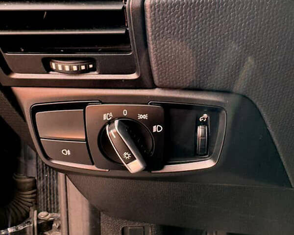 Сірий БМВ І3, об'ємом двигуна 0 л та пробігом 114 тис. км за 12000 $, фото 21 на Automoto.ua