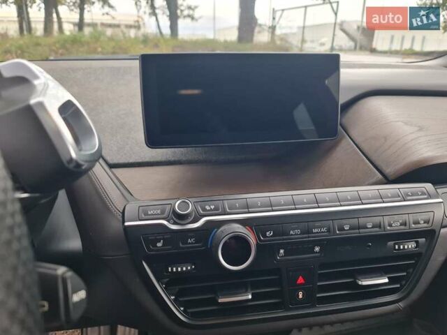 Серый БМВ И3, объемом двигателя 0 л и пробегом 98 тыс. км за 15450 $, фото 7 на Automoto.ua