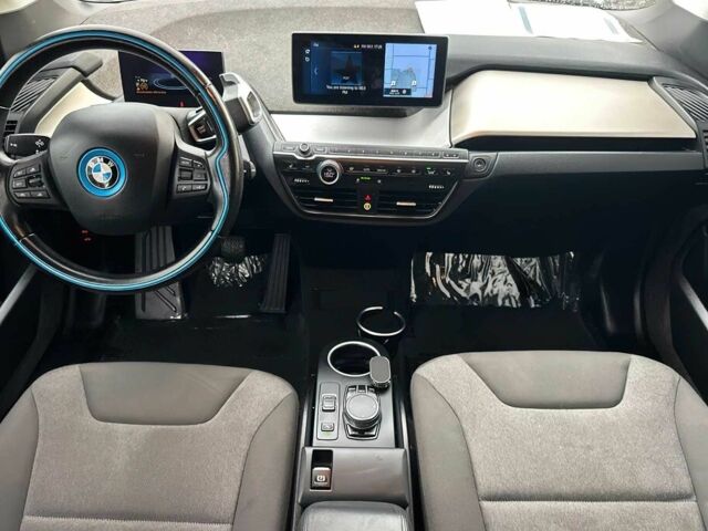 Сірий БМВ І3, об'ємом двигуна 0.7 л та пробігом 30 тис. км за 11900 $, фото 6 на Automoto.ua
