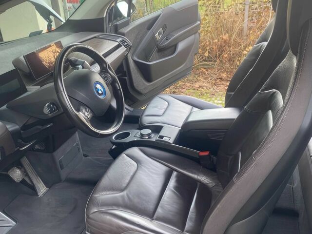 Сірий БМВ І3, об'ємом двигуна 0 л та пробігом 31 тис. км за 10200 $, фото 7 на Automoto.ua