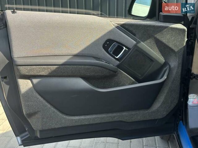 Серый БМВ И3, объемом двигателя 0 л и пробегом 45 тыс. км за 18700 $, фото 24 на Automoto.ua