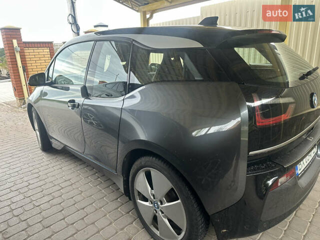 Серый БМВ И3, объемом двигателя 0 л и пробегом 95 тыс. км за 13777 $, фото 5 на Automoto.ua