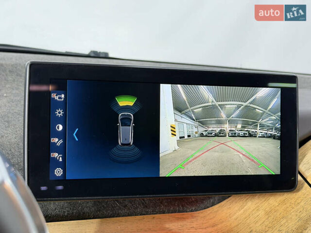 Серый БМВ И3, объемом двигателя 0 л и пробегом 62 тыс. км за 19700 $, фото 27 на Automoto.ua