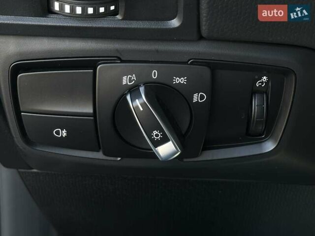 Серый БМВ И3, объемом двигателя 0 л и пробегом 45 тыс. км за 18700 $, фото 26 на Automoto.ua