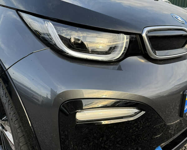 Серый БМВ И3, объемом двигателя 0 л и пробегом 28 тыс. км за 18500 $, фото 11 на Automoto.ua