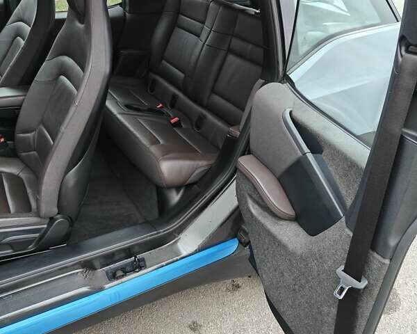 Серый БМВ И3, объемом двигателя 0 л и пробегом 92 тыс. км за 15800 $, фото 13 на Automoto.ua