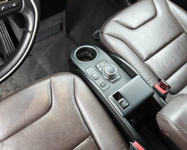 Серый БМВ И3, объемом двигателя 0 л и пробегом 92 тыс. км за 15800 $, фото 14 на Automoto.ua