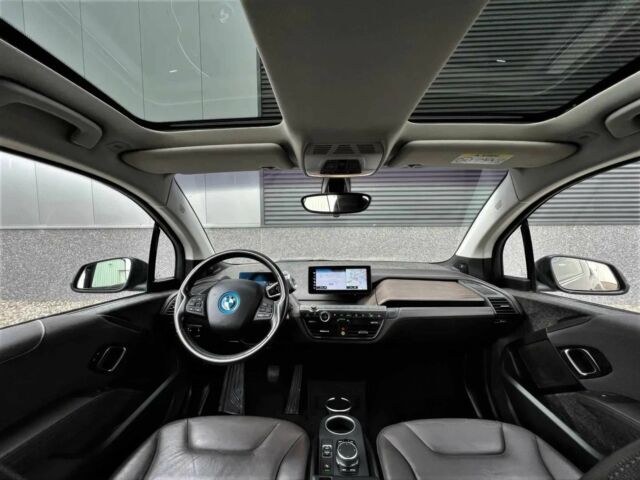 Серый БМВ И3, объемом двигателя 0 л и пробегом 32 тыс. км за 6200 $, фото 6 на Automoto.ua