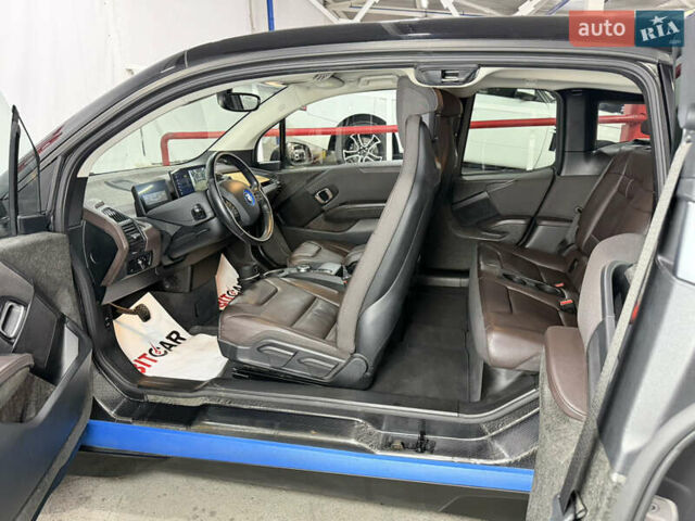 Серый БМВ И3, объемом двигателя 0 л и пробегом 62 тыс. км за 19700 $, фото 43 на Automoto.ua
