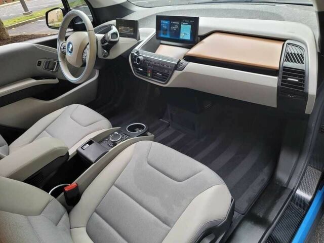 Серый БМВ И3, объемом двигателя 0 л и пробегом 49 тыс. км за 6000 $, фото 17 на Automoto.ua