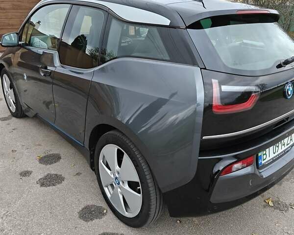 Серый БМВ И3, объемом двигателя 0 л и пробегом 92 тыс. км за 15800 $, фото 3 на Automoto.ua
