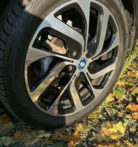 Серый БМВ И3, объемом двигателя 0 л и пробегом 74 тыс. км за 19000 $, фото 24 на Automoto.ua