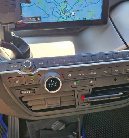 Серый БМВ И3, объемом двигателя 0 л и пробегом 74 тыс. км за 19000 $, фото 3 на Automoto.ua