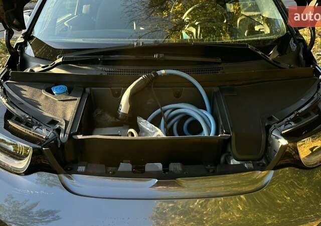 Серый БМВ И3, объемом двигателя 0 л и пробегом 74 тыс. км за 19000 $, фото 17 на Automoto.ua