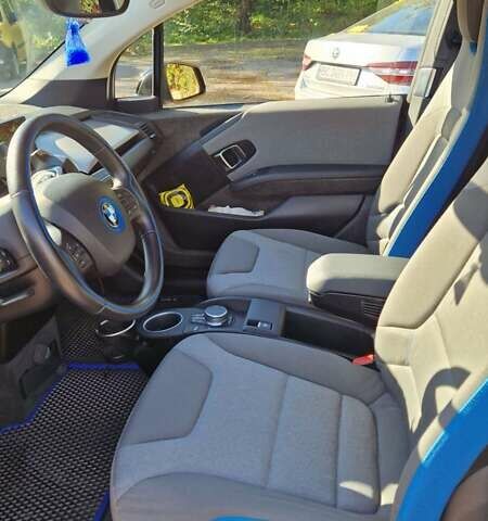 Серый БМВ И3, объемом двигателя 0 л и пробегом 74 тыс. км за 19000 $, фото 5 на Automoto.ua