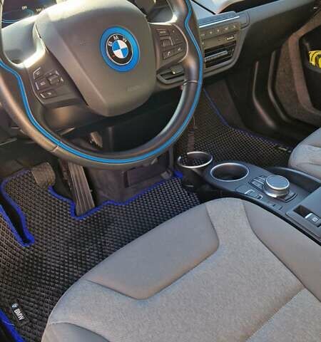 Серый БМВ И3, объемом двигателя 0 л и пробегом 74 тыс. км за 19000 $, фото 10 на Automoto.ua