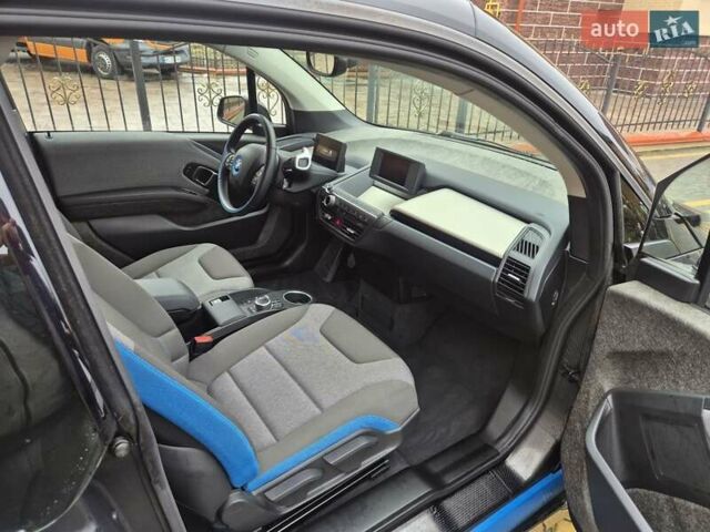 Серый БМВ И3, объемом двигателя 0 л и пробегом 40 тыс. км за 19800 $, фото 10 на Automoto.ua