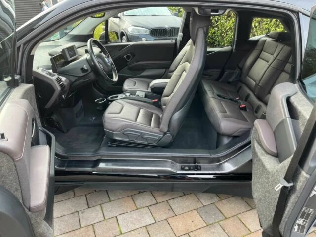 Серый БМВ И3, объемом двигателя 0 л и пробегом 23 тыс. км за 10100 $, фото 10 на Automoto.ua