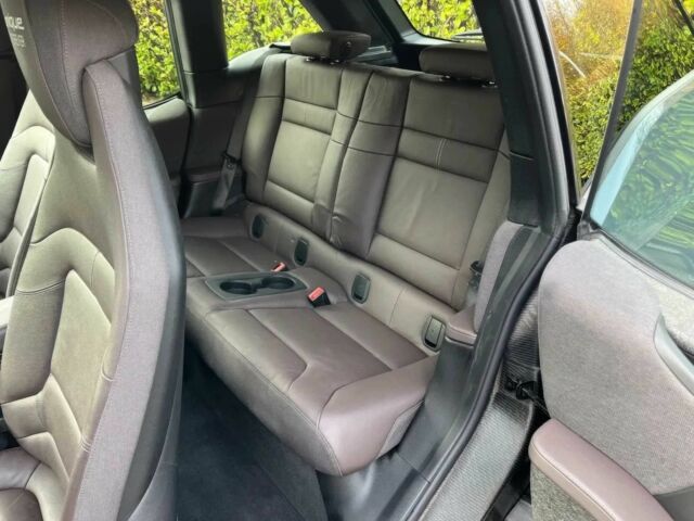 Серый БМВ И3, объемом двигателя 0 л и пробегом 23 тыс. км за 10100 $, фото 11 на Automoto.ua