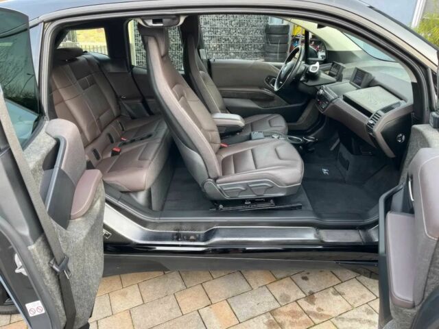 Серый БМВ И3, объемом двигателя 0 л и пробегом 23 тыс. км за 10100 $, фото 9 на Automoto.ua