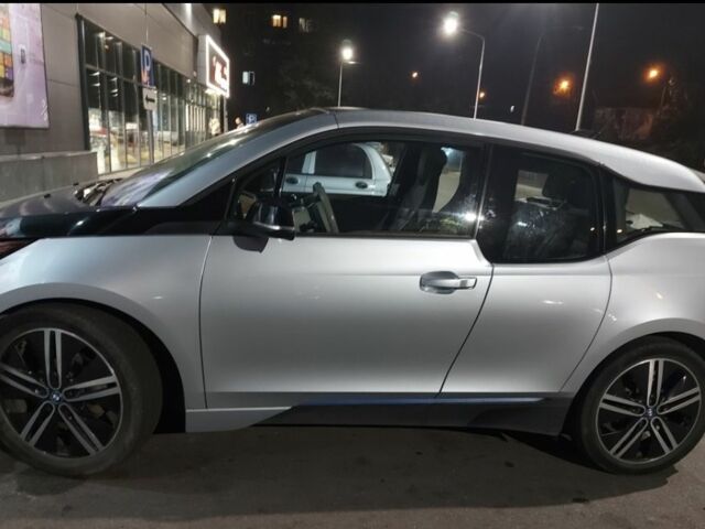 Серый БМВ И3, объемом двигателя 0 л и пробегом 155 тыс. км за 7750 $, фото 1 на Automoto.ua