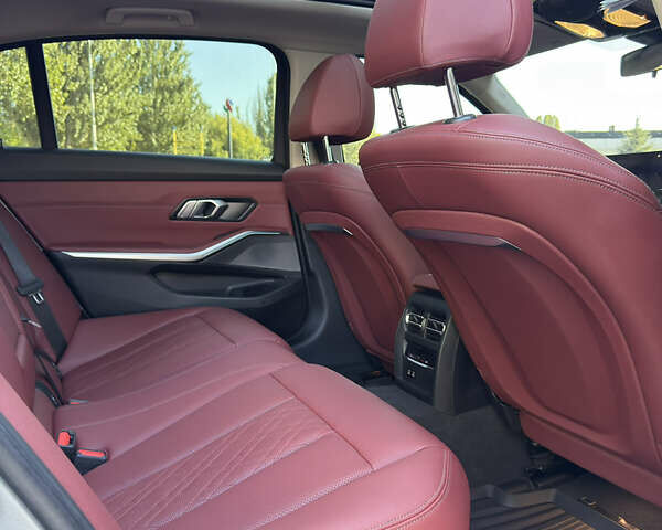 Серый БМВ И3, объемом двигателя 0 л и пробегом 32 тыс. км за 29900 $, фото 17 на Automoto.ua