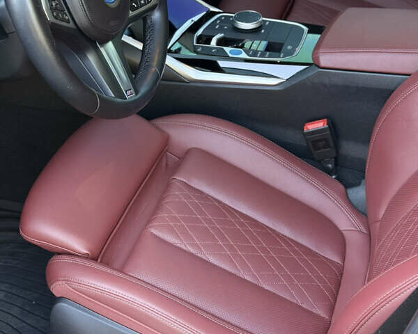 Серый БМВ И3, объемом двигателя 0 л и пробегом 32 тыс. км за 29900 $, фото 15 на Automoto.ua