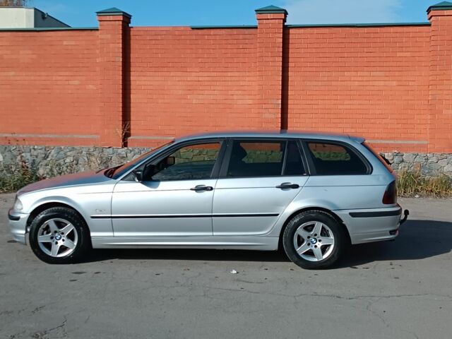 Серый БМВ И3, объемом двигателя 2 л и пробегом 260 тыс. км за 2999 $, фото 3 на Automoto.ua