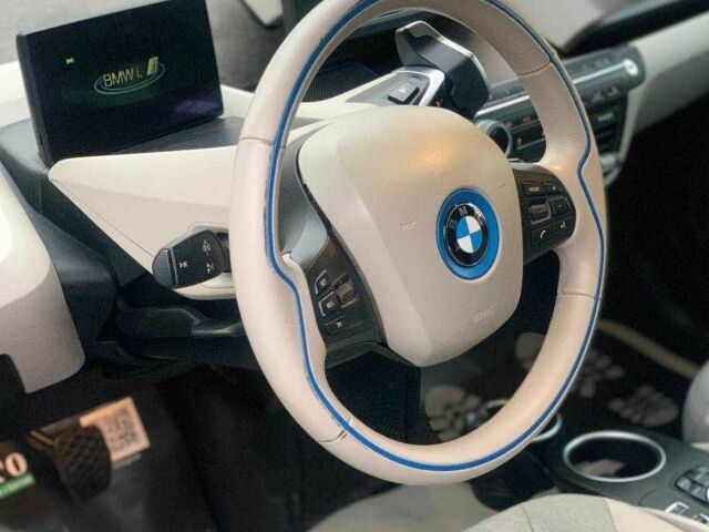 Серый БМВ И3, объемом двигателя 0 л и пробегом 125 тыс. км за 9700 $, фото 8 на Automoto.ua