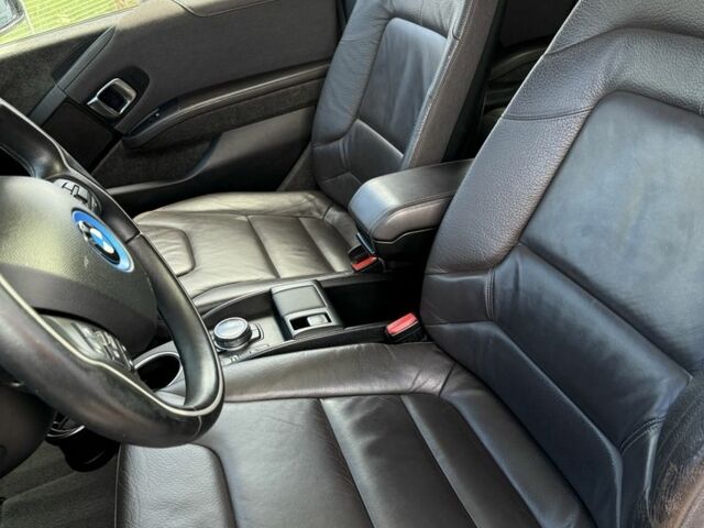 Сірий БМВ І3, об'ємом двигуна 0 л та пробігом 130 тис. км за 9000 $, фото 18 на Automoto.ua