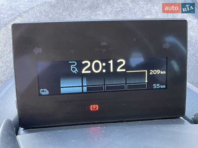 Синий БМВ И3, объемом двигателя 0 л и пробегом 90 тыс. км за 11600 $, фото 30 на Automoto.ua
