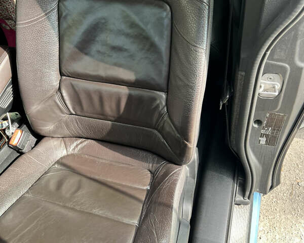 Синий БМВ И3, объемом двигателя 0 л и пробегом 138 тыс. км за 12850 $, фото 7 на Automoto.ua
