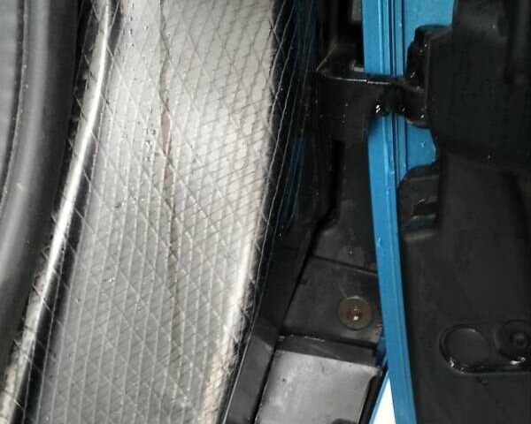 Синій БМВ І3, об'ємом двигуна 0 л та пробігом 151 тис. км за 11300 $, фото 20 на Automoto.ua