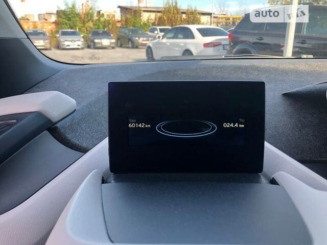 Синій БМВ І3, об'ємом двигуна 0 л та пробігом 60 тис. км за 17000 $, фото 9 на Automoto.ua