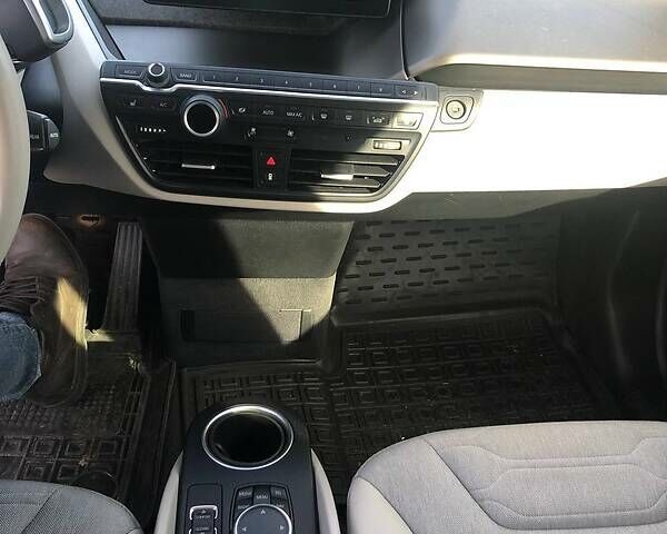 Синій БМВ І3, об'ємом двигуна 0 л та пробігом 60 тис. км за 17000 $, фото 7 на Automoto.ua