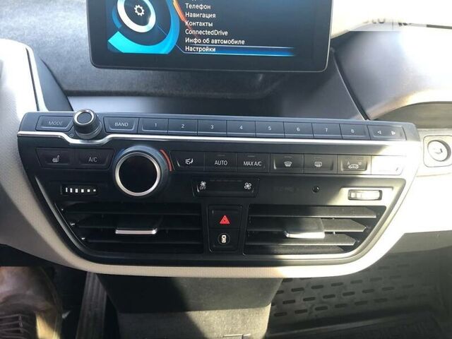 Синій БМВ І3, об'ємом двигуна 0 л та пробігом 60 тис. км за 17000 $, фото 5 на Automoto.ua