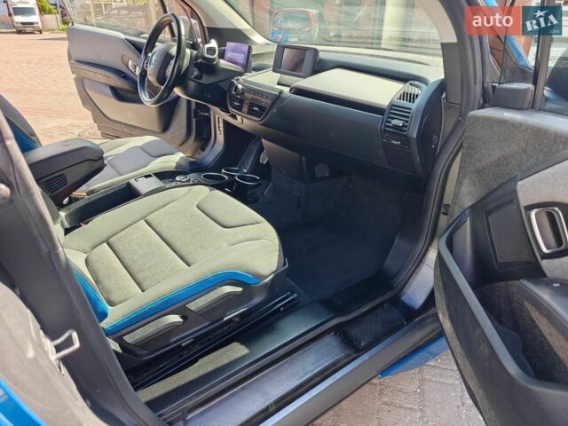 Синій БМВ І3, об'ємом двигуна 0 л та пробігом 244 тис. км за 10950 $, фото 12 на Automoto.ua