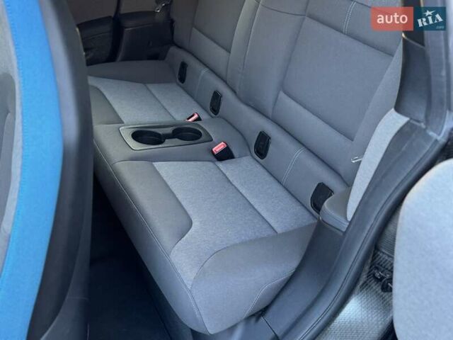 Синий БМВ И3, объемом двигателя 0 л и пробегом 76 тыс. км за 13800 $, фото 19 на Automoto.ua