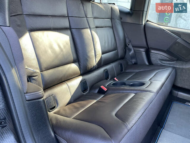 БМВ И3 2017 в Львове на Automoto.ua Синий БМВ И3, объемом двигателя 0 л и пробегом 140 тыс. км за 12490 $, фото 51 на Automoto.ua